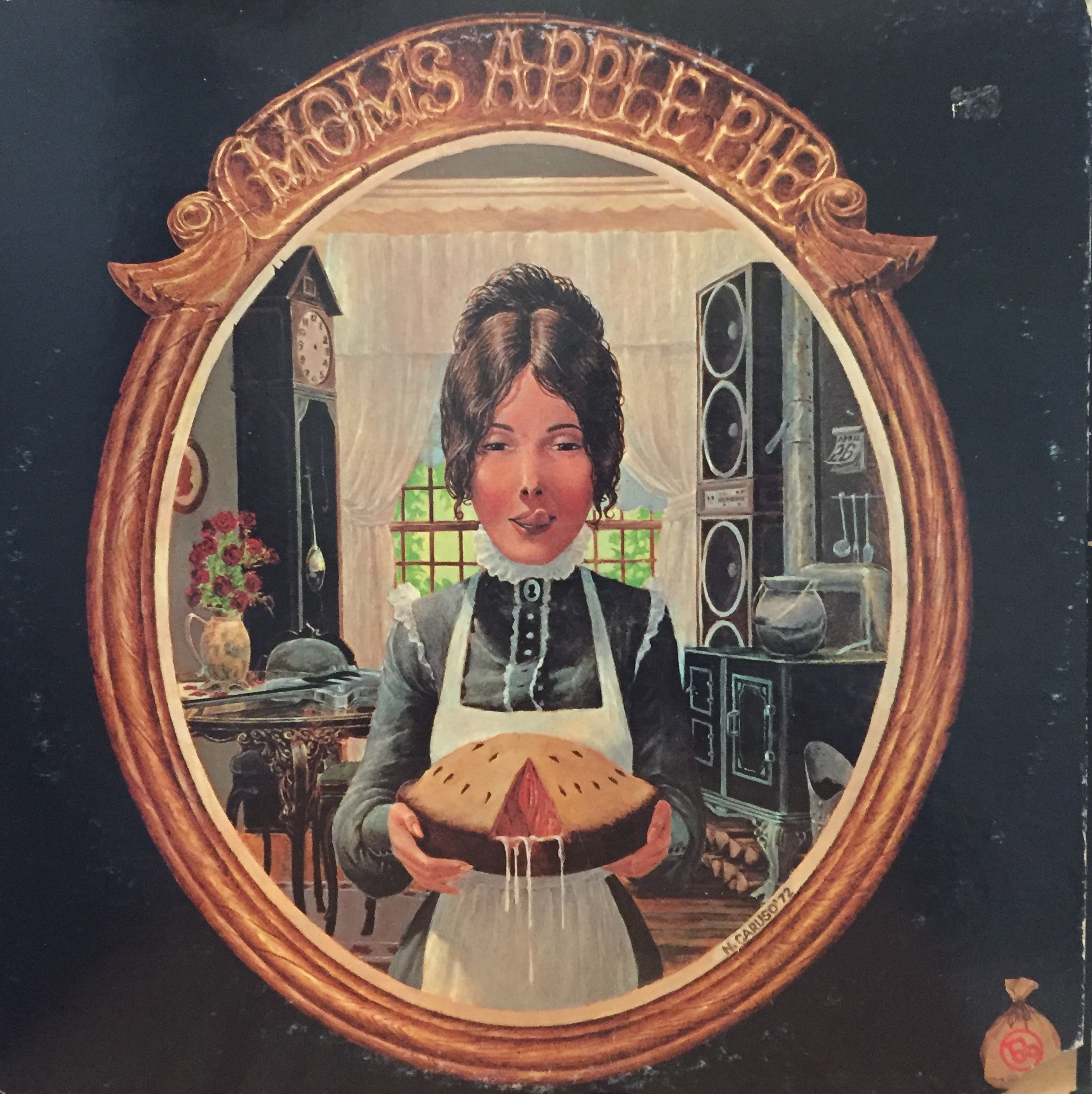 Mom's Apple Pie – Mom's Apple Pie