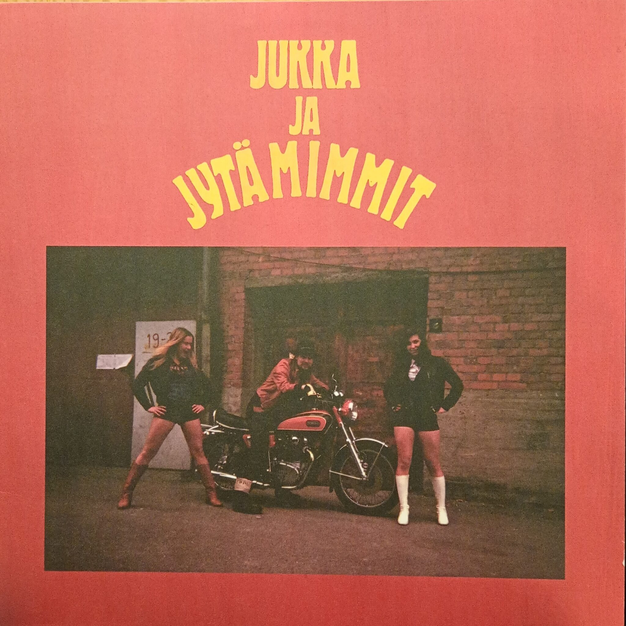 Jukka Ja Jytämimmit – Jytää Vaan