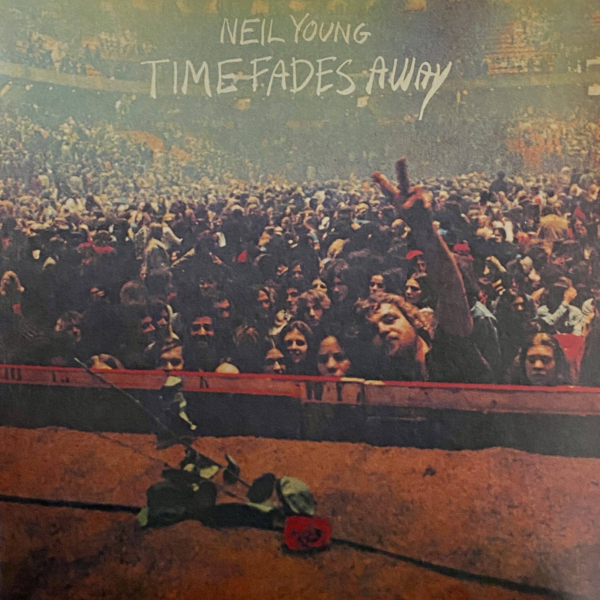 Neil Young – Time Fades Away